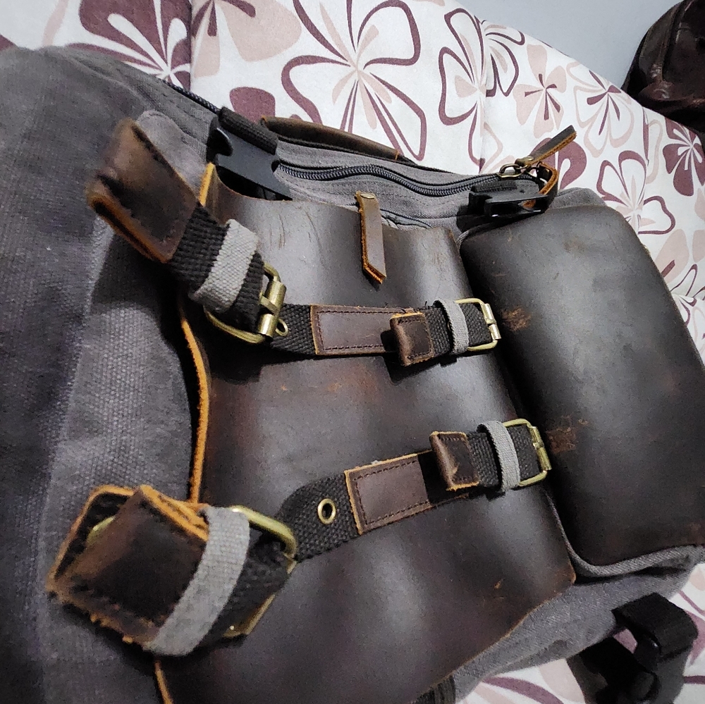 Back Pack/ Brief - image 3